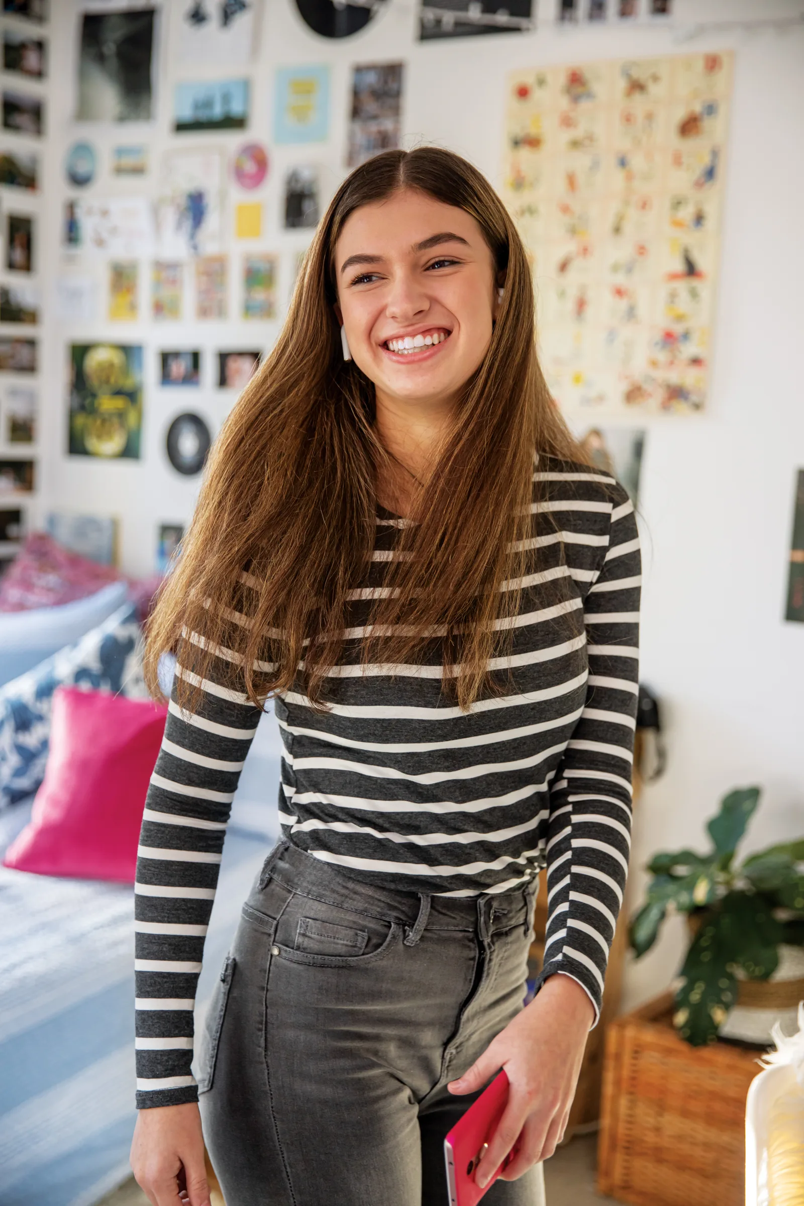 Invisalign Aligner im Alltag — Schlafzimmer