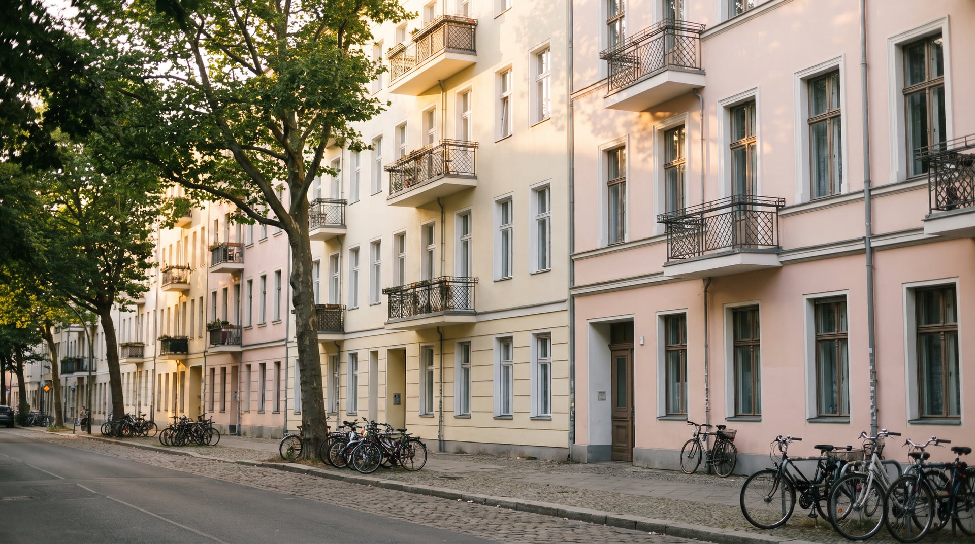 Altbaustraße in Berlin-Friedrichshain · Symbolbild